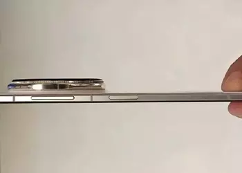 Smartphone ultra-sottile Huawei Mate 70 Air ...