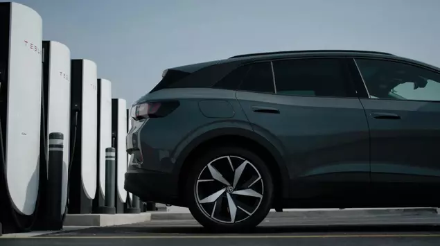 Le auto elettriche Volkswagen finalmente ottengono ...