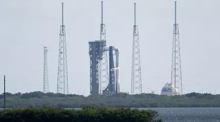 Boeing ha rinviato a mercoledì il primo volo con equipaggio della navicella Starliner.