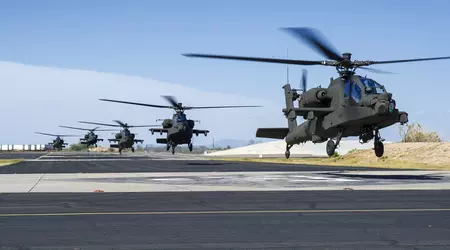 Gli Stati Uniti hanno approvato la vendita alla Polonia di decine di elicotteri d'attacco AH-64E Apache, 7.650 kit di bombe intelligenti APKWS=II e migliaia di missili AGM-114R2 Hellfire, AGM-179A JAGM, Stinger per un valore di 12 miliardi di dollari.