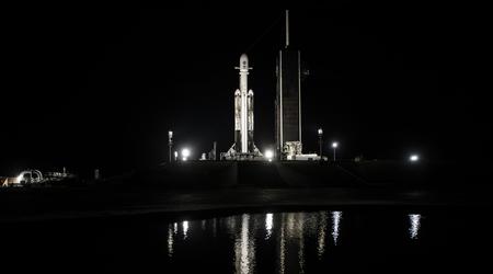 La NASA non è stata in grado di inviare la sonda Psyche all'asteroide metallico Psyche a causa delle condizioni meteorologiche inadatte al lancio del razzo Falcon Heavy