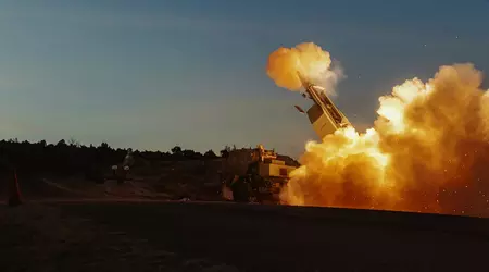 Lockheed Martin e l'esercito americano testano con successo un missile d'attacco di precisione a lungo raggio