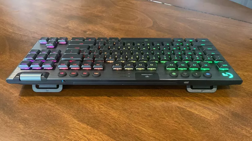 Logitech G915 TKL tastiera meccanica ammortizzata