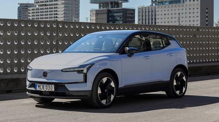 Volvo avvia la produzione dell'EX30 in Belgio: 350 nuovi posti di lavoro