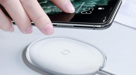 Caricabatterie wireless USB-C Baseus da 15 W per $ 13