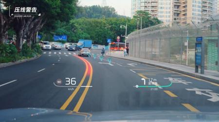 Huawei ha presentato un nuovo Head-Up Display con realtà aumentata per le automobili