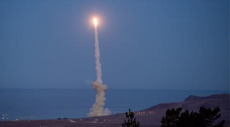 L'intercettore americano GBI di nuova generazione ha abbattuto con successo un missile balistico a medio raggio