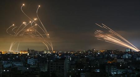 Gli Stati Uniti hanno contribuito ad abbattere i missili iraniani che volavano verso Israele