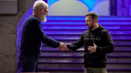 Il presidente ucraino Volodymyr Zelensky è diventato il protagonista dello show di Netflix: è stato ripreso nella metropolitana di Kiev