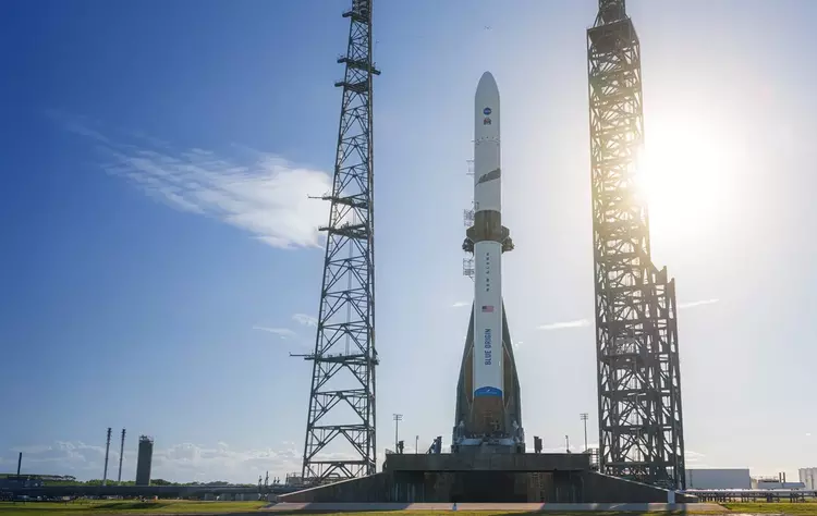 Blue Origin rinvia il lancio del ...