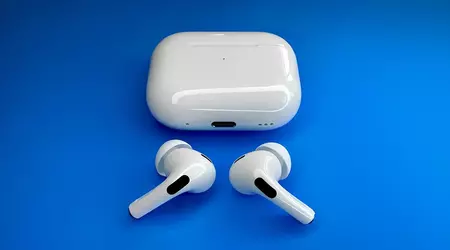 Bloomberg: Apple aggiungerà alle cuffie AirPods la funzione di traduzione simultanea del parlato