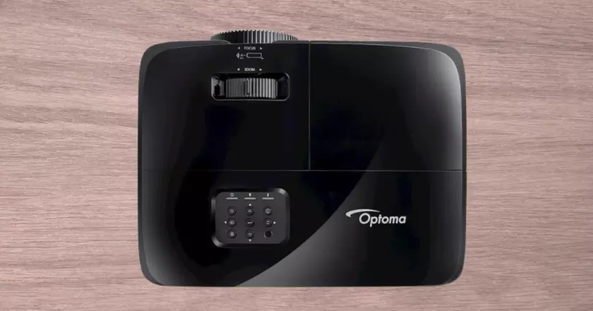Proiettore Optoma HD146X per ambienti con illuminazione