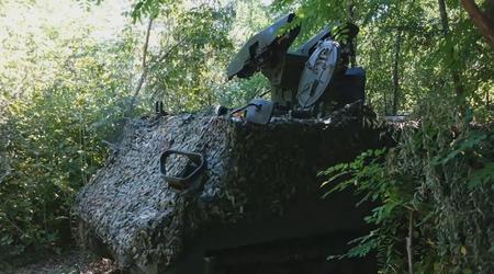 I veicoli corazzati ucraini M113 hanno ricevuto i moduli da combattimento turchi SARP DUAL per distruggere i droni russi.