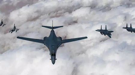 Gli Stati Uniti hanno nuovamente inviato un bombardiere strategico supersonico B-1B Lancer in Corea del Sud dopo che la Corea del Nord ha lanciato un missile balistico intercontinentale.