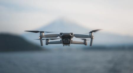 Singapore ha multato il proprietario del DJI Mavic Air 2 per aver fotografato una ragazza vicino a una base militare