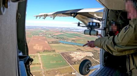 L'esercito francese sperimenta il lancio di droni FPV da un aereo leggero