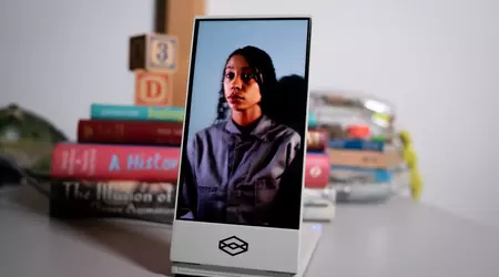 Looking Glass Go - un display "olografico" tascabile da 300 dollari