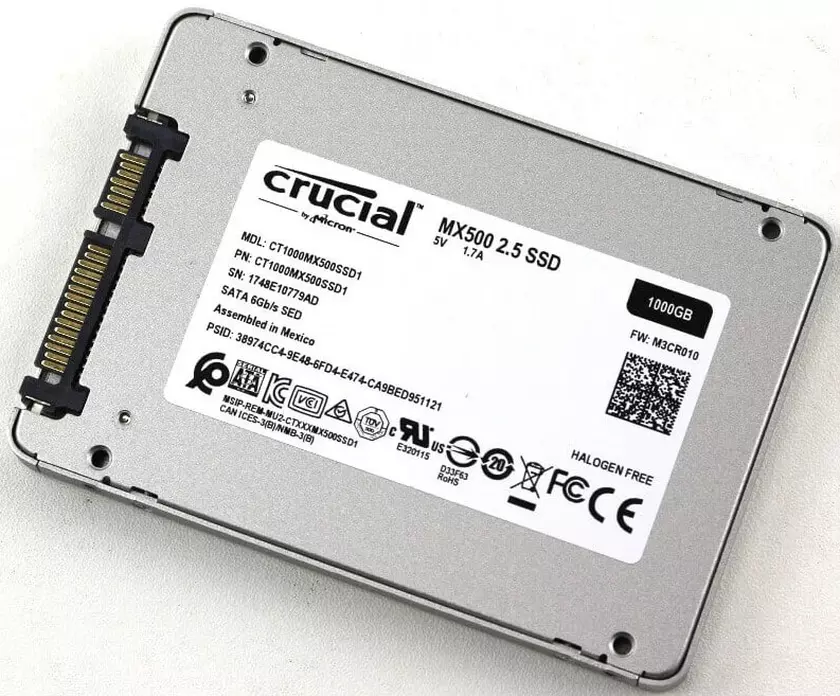 Crucial MX500 disco archiviazione dati
