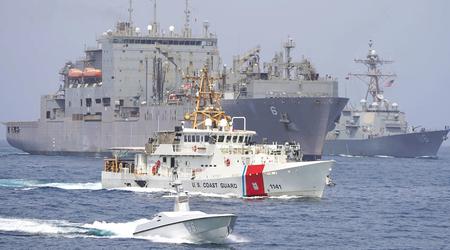 L'imbarcazione senza pilota L3Harris Arabian Fox ha aiutato a scortare un gruppo di navi statunitensi guidate dal cacciatorpediniere USS Thomas Hudner attraverso lo Stretto di Hormuz.
