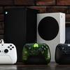 Docking station in miniatura per il controller 8BitDo Ultimate