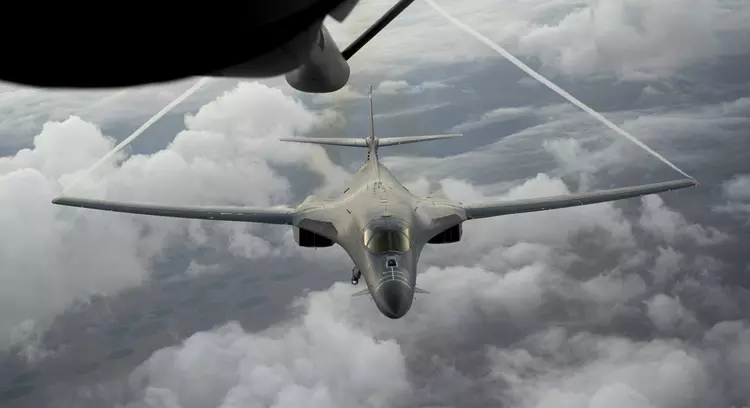 I bombardieri strategici B-1B Lancer hanno ...