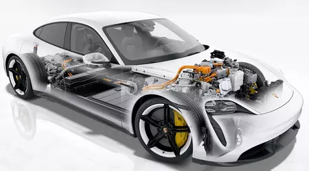 Porsche sta pensando a come inserire motori a benzina in modelli su una piattaforma per auto elettriche