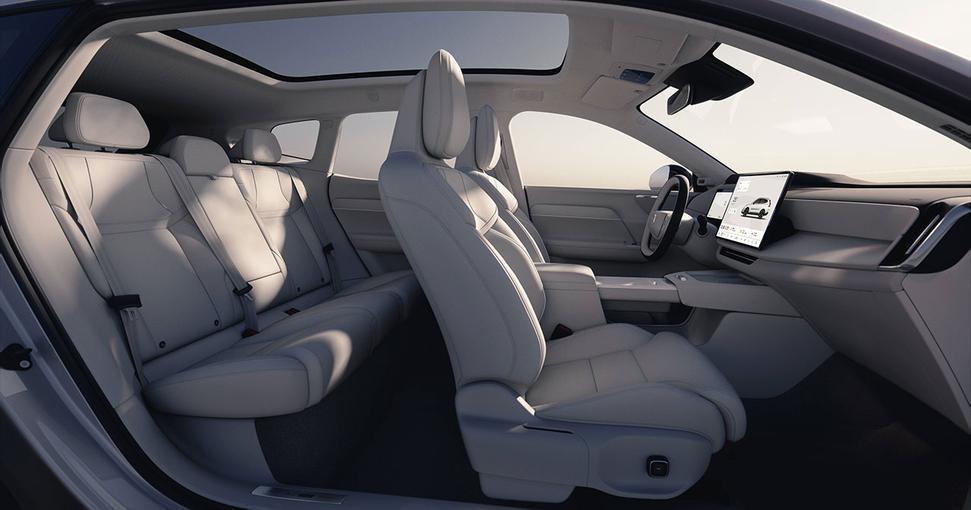 Nuovo ibrido plug-in di Volvo XC70. Nuovo ibrido plug-in di Volvo XC70.