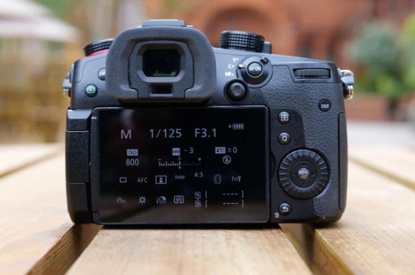 Panasonic Lumix GH5 II telecamera video musicali