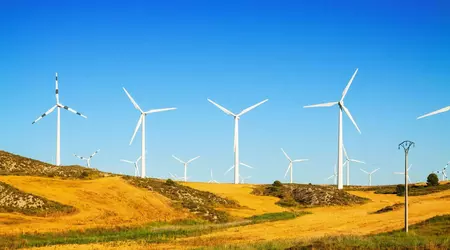 I prezzi dell'elettricità nel Regno Unito scendono sotto lo zero grazie alla produzione record di energia eolica