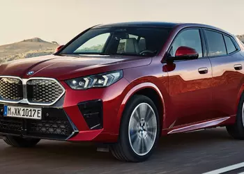 Modelli BMW iX1 e iX2 2026 ...