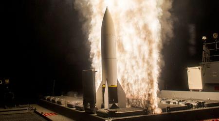 I repubblicani disapprovano il finanziamento pluriennale per l'acquisto di intercettori missilistici Standard Missile 6 e missili aerei AIM-120 AMRAAM