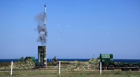 [La Bulgaria potrebbe dare all'Ucraina missili difettosi del sistema di difesa aerea sovietico S-300 per ripararli e rafforzare la difesa contro i bombardamenti russi.