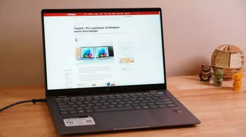 Notebook HP OmniBook X Snapdragon X Elite