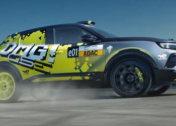 Opel ha svelato il prototipo straordinario ...