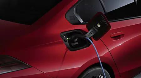 I proprietari di BMW elettriche accedono alle stazioni di ricarica veloce Tesla Supercharger