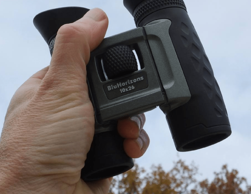 Steiner BluHorizons 10x26 Binocolo economico
