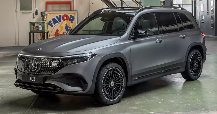 Mercedes-Benz richiama Mercedes-Benz EQB per la ...