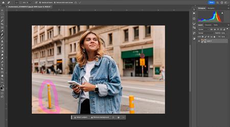 Photoshop sarà in grado di rimuovere i riflessi dalle finestre grazie a un nuovo strumento AI