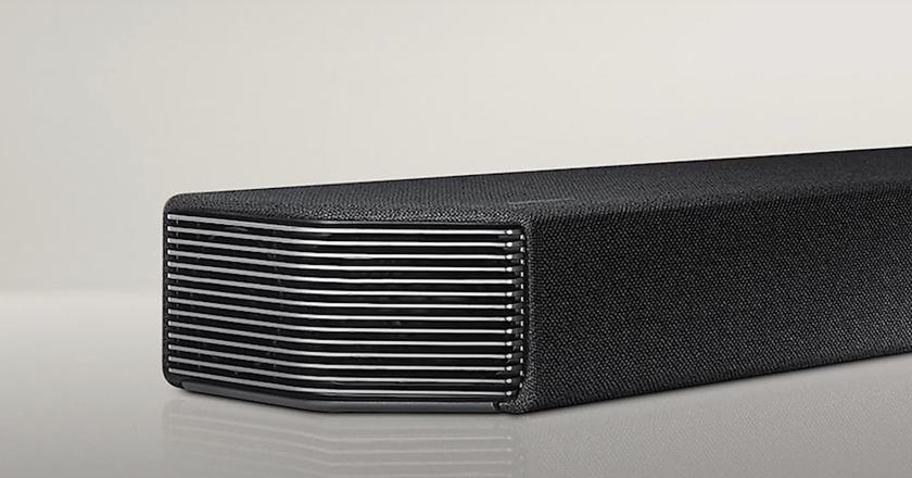 Samsung HW-Q900A soundbar montabile a parete