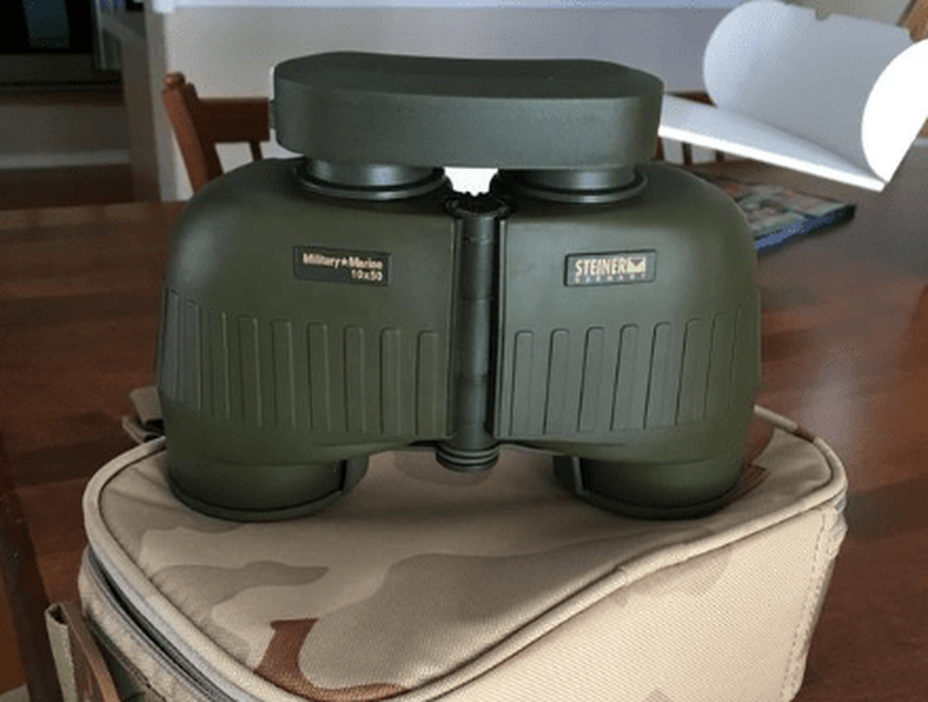 Binocolo Steiner militare-marino 10x50 resistente