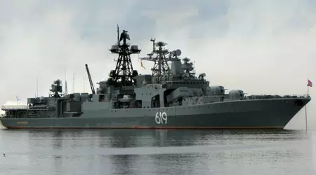 I russi rischiano di demolire la loro nave ammiraglia nel Mar Baltico