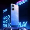 anteprima iQOO Neo11 in colore camaleonte