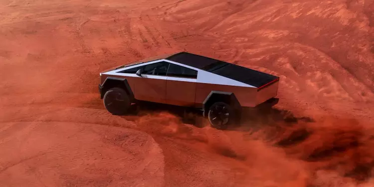 Tesla ha iniziato a spedire la ...