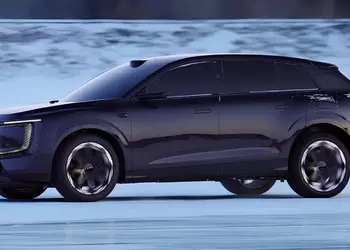 Il grande crossover AUDI E7X è ...