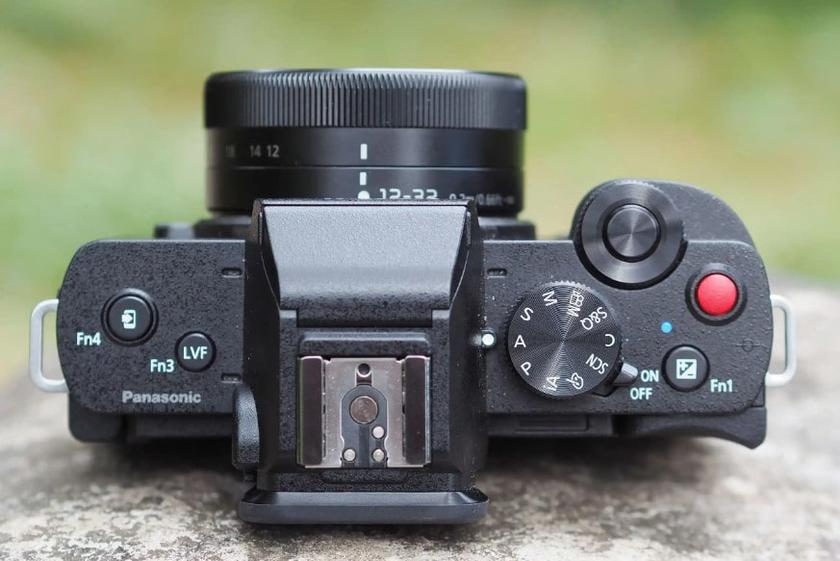 Panasonic Lumix G100 fotocamera per YouTube