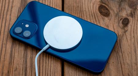 Una nuova versione del MagSafe di Apple con supporto per la ricarica wireless da 50W potrebbe arrivare per l'iPhone 17
