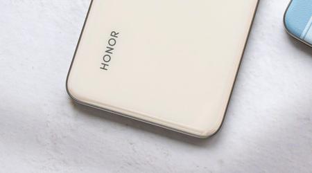 Honor annuncia un nuovo smartphone della serie GT che sarà presentato molto presto