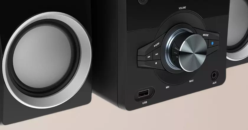 Piccolo stereo Magnavox MM442