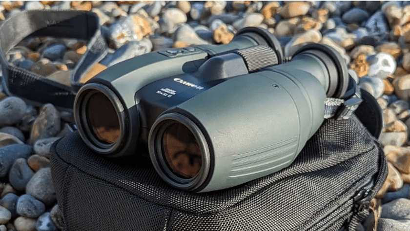 Binocolo Canon 10x32 IS Binocolo sportivo