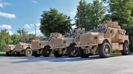 Gli Stati Uniti hanno consegnato un altro lotto di veicoli blindati Cougar 4×4 alle forze armate polacche.